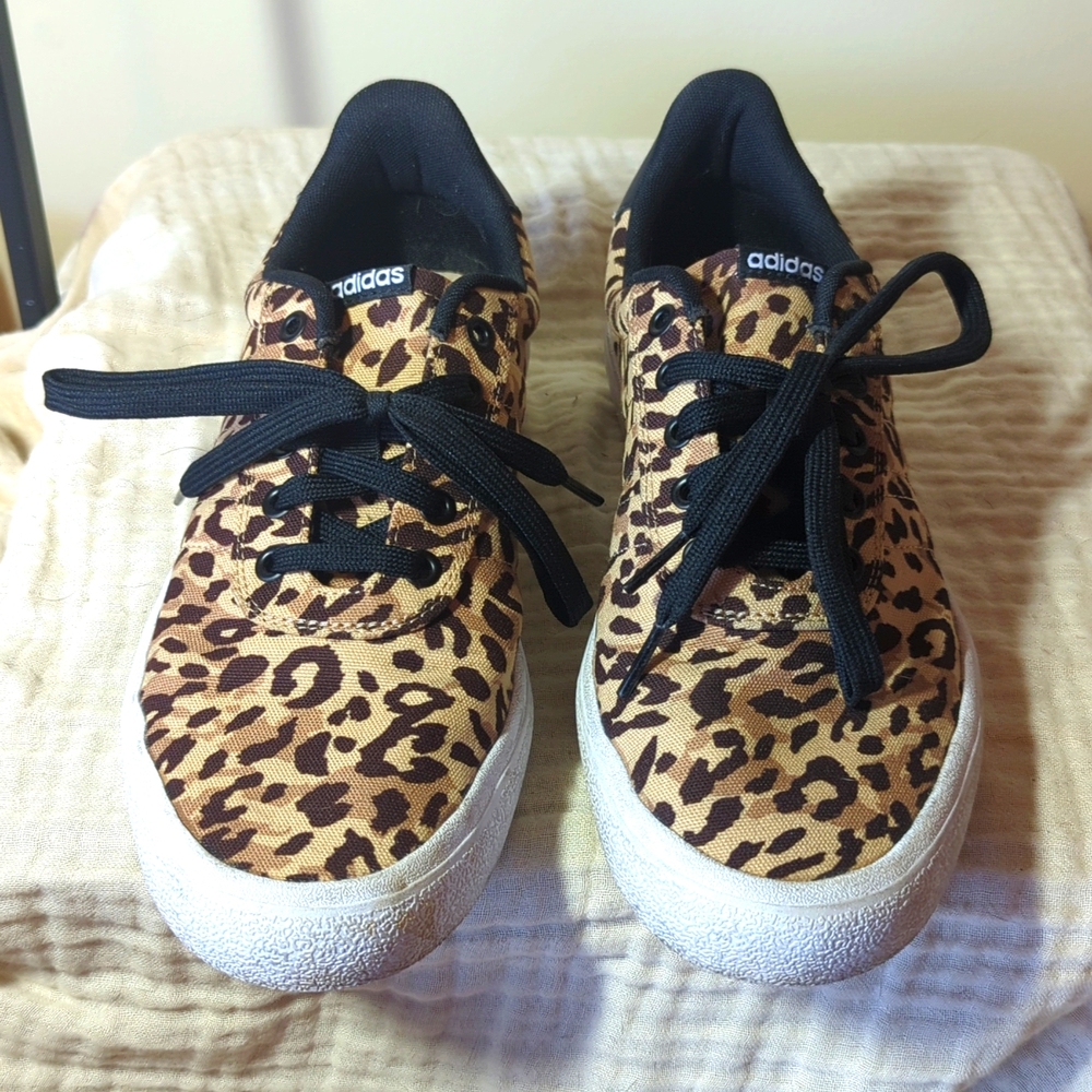 Leopard print Adidas by Farm Rio sneakers size 10